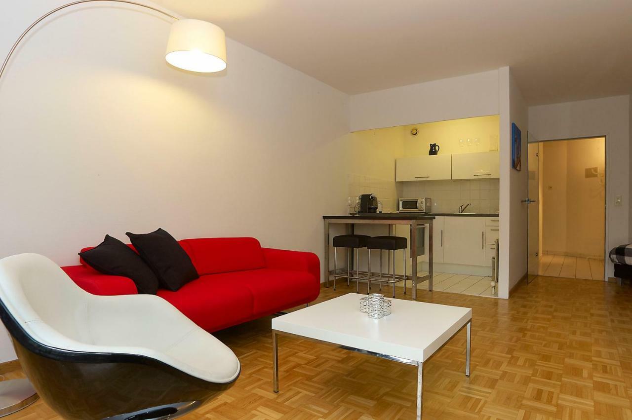 Appartamento Uhlandstr. 195 *