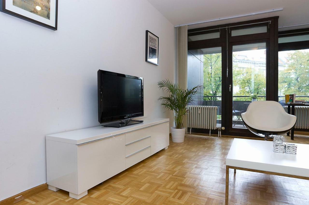 Appartamento Uhlandstr. 195 *