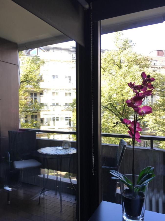 Appartamento Uhlandstr. 195 *